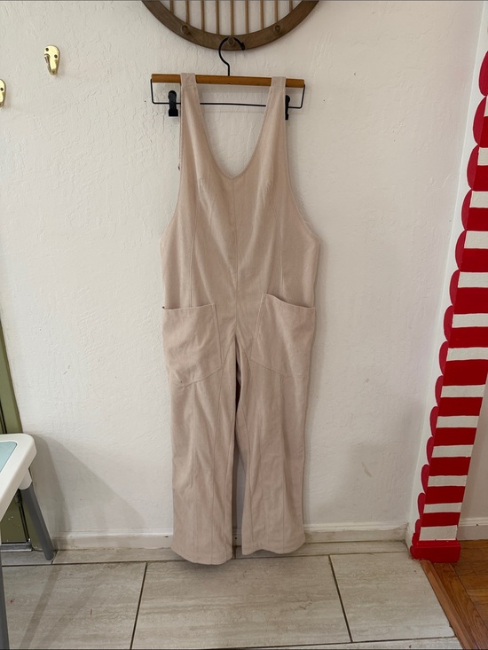 Pants - Oversized cream tan corduroy style pull on adjustable strap jumpsuit overalls s